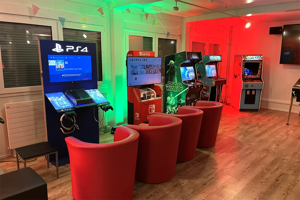 Verleih von Spielautomaten – GamePlaza Zürich, Schweiz